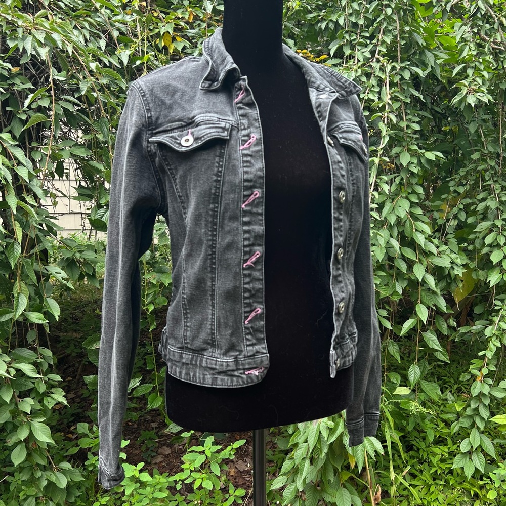 Eckored Jean jacket black and pink size medium